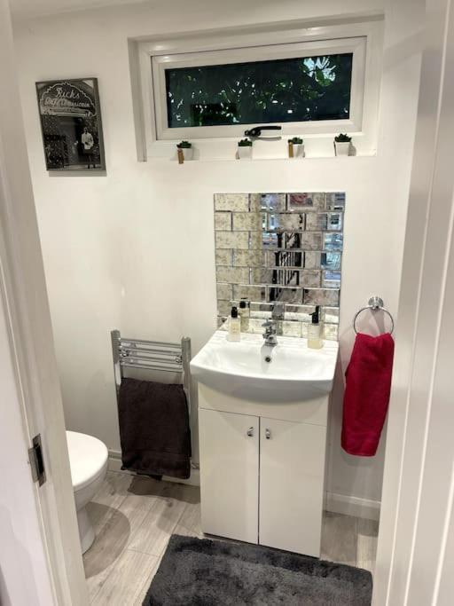 Appartamento The Cabin, Arkley, Barnet Esterno foto